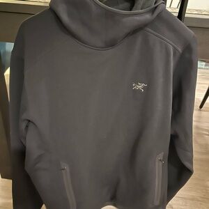 Arc'teryx Midnight Black Hoodie